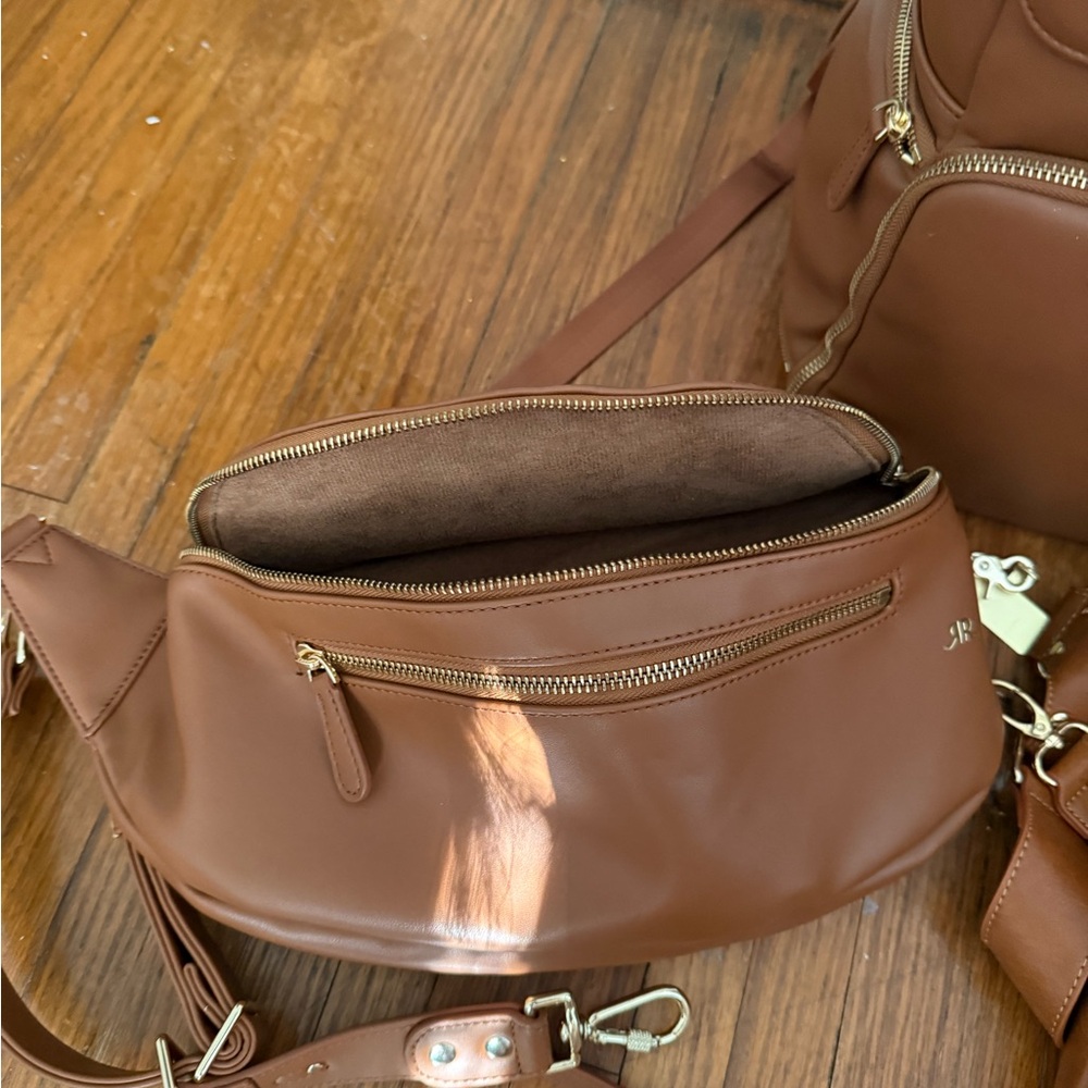 Ruby + Rae Camera Bags & Accessories Bundle - Picture 4 of 7